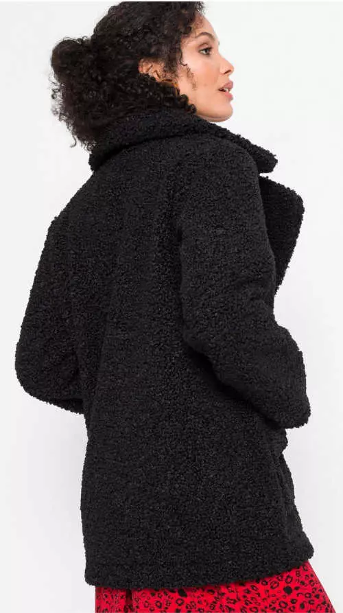 Черно пухкаво дамско палто с качулка в плътен цвят
